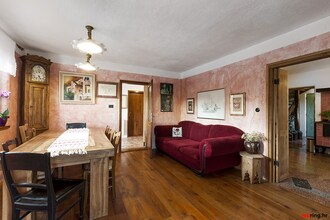 Villa Mirabilis