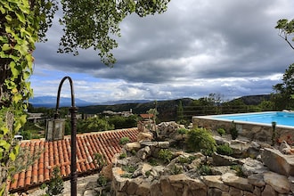 Villa Mirabilis