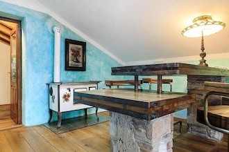 Villa Mirabilis