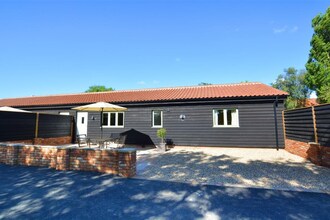 Pheasant Lodge