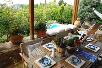 Evia Fox House