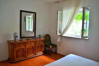 Olive apartment