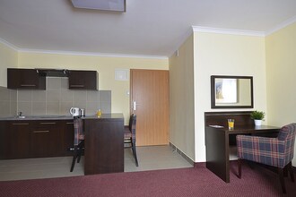 Apartment Plaza