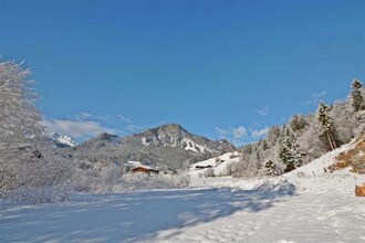 Lodge Elise