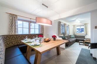 Chalet Grubing