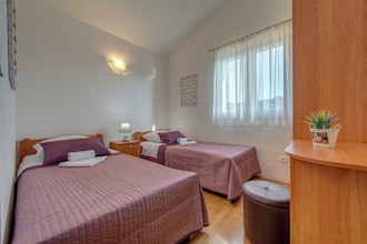 Holiday home Mirna