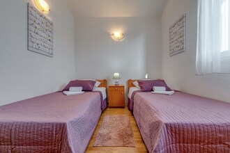 Holiday home Mirna