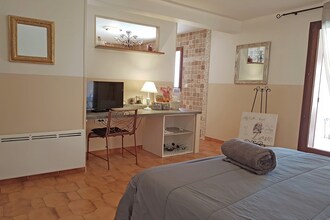 Villa centre Aups