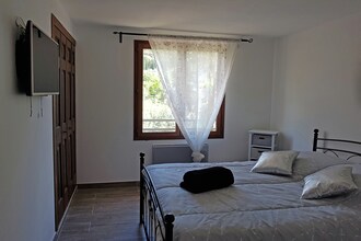 Villa centre Aups