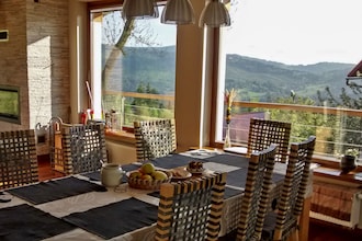 Villa with Mountain View