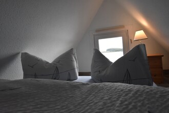 Bootshaus direkt am See mit eigenem Steg