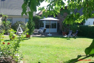 Seestrasse in der Mecklenburgischen Schweiz