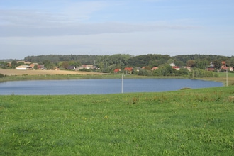 Seestrasse in der Mecklenburgischen Schweiz