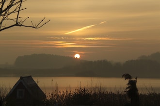 Haus Am See mit Kamin und Bootssteg