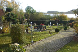 Haus Am See mit Kamin und Bootssteg