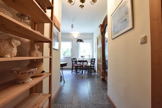 Romantische Ferienwohnung an der Ostsee mit Garten