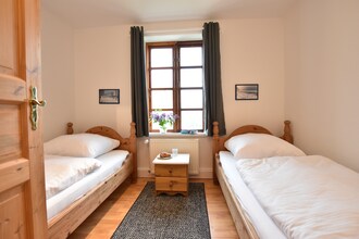 Villa Seeheim Wohnung mit Balkon auf Wassergrundstück - Nr 4