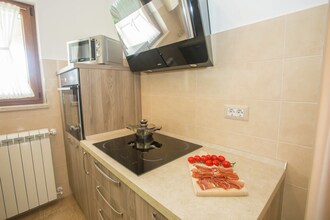 Holiday House Rossana with Private Pool and Garden