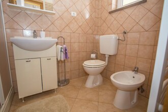 Apartment Mir with private Pool