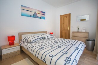 Apartment Mir with private Pool