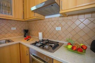 Apartment Mir with private Pool
