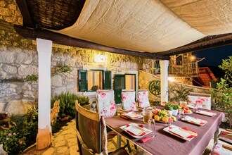Rustic holiday home