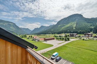 Hallstatt-Dachstein Luxury 4 Gosau