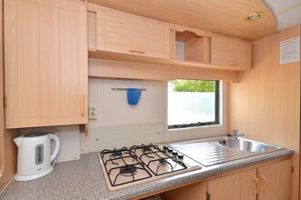 Charming campsite cottage