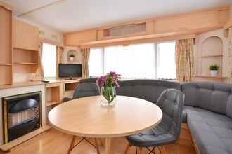 Charming campsite cottage