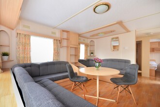 Charming campsite cottage