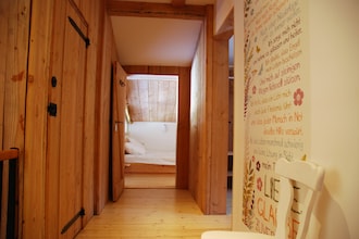 Chalet Innerkrems 2