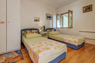 Villa Romance