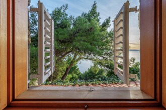 Villa Romance