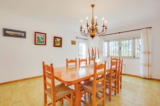 Villa 83