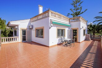 Villa 83