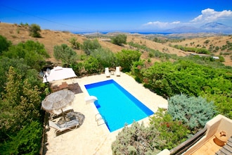 Villa Elaia