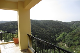 Villa Farangi