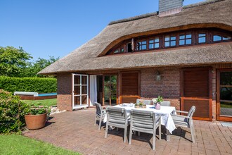 6- Raum- Ferienhaus REETselig am See mit Pool