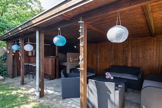 6- Raum- Ferienhaus REETselig am See mit Pool