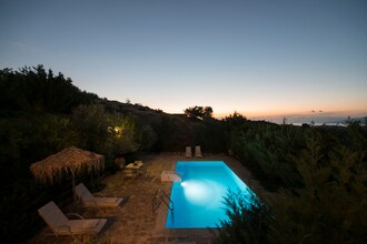 Villa Myrsini