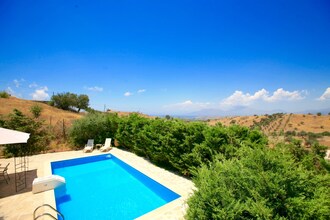Villa Myrsini