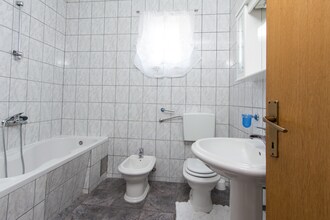 Tinas Apartment