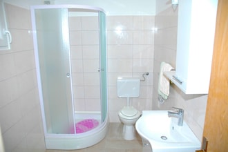 Island Villa Niny