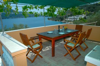 Island Villa Niny