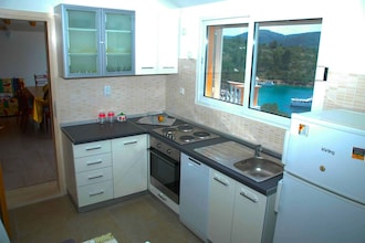 Island Villa Niny