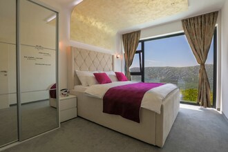 Holiday Home Deano 1