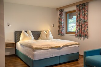 Zillertal Alpen D