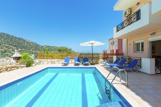 Bali Villas for groups up to 28 persons