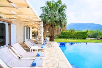 Cretan Mansion
