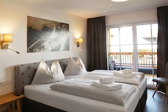 Luxury Tauern Apartment Piesendorf Kaprun 1